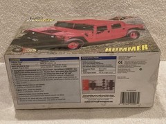 Hummer – 1:25 Scale Model Kit with Rolling Wheels – Revell – *NEW*