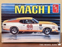 Vintage AMT ’73 Ford Mustang Mach 1 Road Racer 4-n-1 Model Kit T425 1/25 Scale