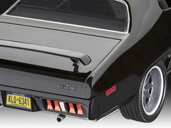 Pre July 1/24 The Fate of Fast & Furious 1971 Plymouth GTX Dominic model kit car