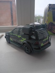Revell Mercedes-Benz M-Class Snap Model Kit Lost World Jurassic Park