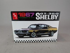 1967 Shelby GT-350 AMT Model Car Kit – 1/25 Scale