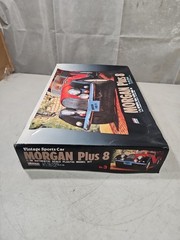 RARE ARII Morgan Plus 8. 1/16 scale plastic model Kit COMPLETE IN BOX
