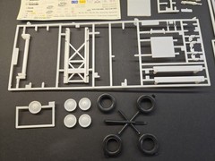 Galaxie Limited, 21 Foot Tag-Along Trailer, 1:24/1:25,Slightly Started, Complete