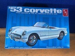 Z13-9 AMT MODEL – ‘53 CORVETTE – ALREADY ASSEMBLED WITH 2 BONUS CARS -SOLD AS IS