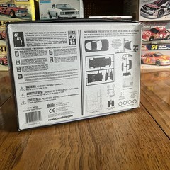 AMT SHOWROOM REPLICAS: 2012 CHEVY CORVETTE COUPE 1/25TH SCALE AMT756, 2012