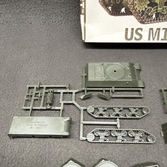 Armourfast 1/72 US M10 Tank Destroyer WW II Model Kit Complete Pair in 1 Box