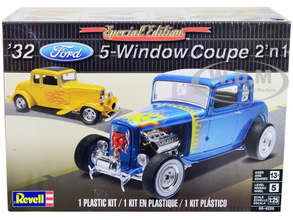 LEVEL 5 MODEL KIT 1932 FORD 5-WINDOW COUPE 2-IN-1 1/25 SCALE BY REVELL 85-4228
