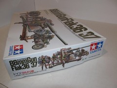 Tamiya German WWII 88mm Gun Flak 36/37 Plastic Model Kit 35017 1/35