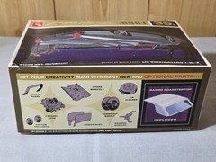 AMT 1/25 SCALE ’62 FORD THUNDERBIRD 2 IN 1 CUSTOMIZING KIT FACTORY SEALED 2011