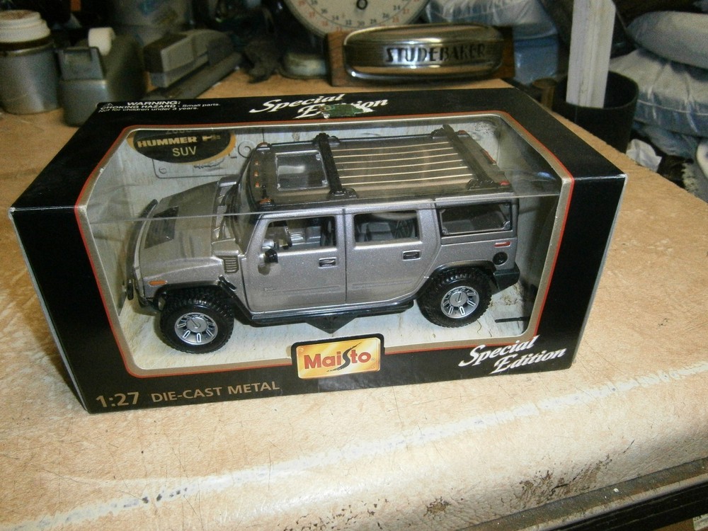 Maisto 2003 Hummer H2 Unopened Special Edition