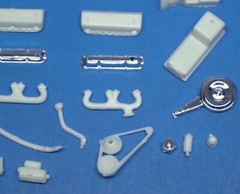 AMT 1975 Chevy Van Stock 350 Cid.V8 w/Automatic Tranny Set 1/25 Scale