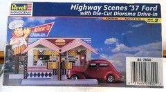 37 Ford 1/24 Highway Scenes Drive-in Model Car Kit Revell Monogram 1998 vtg NOS