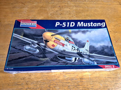 1995 MONOGRAM Model P-51D MUSTANG KIT #5207