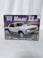 Revell 66 Chevrolet Malibu SS 2N1 1:24 Scale Model Kit Sealed