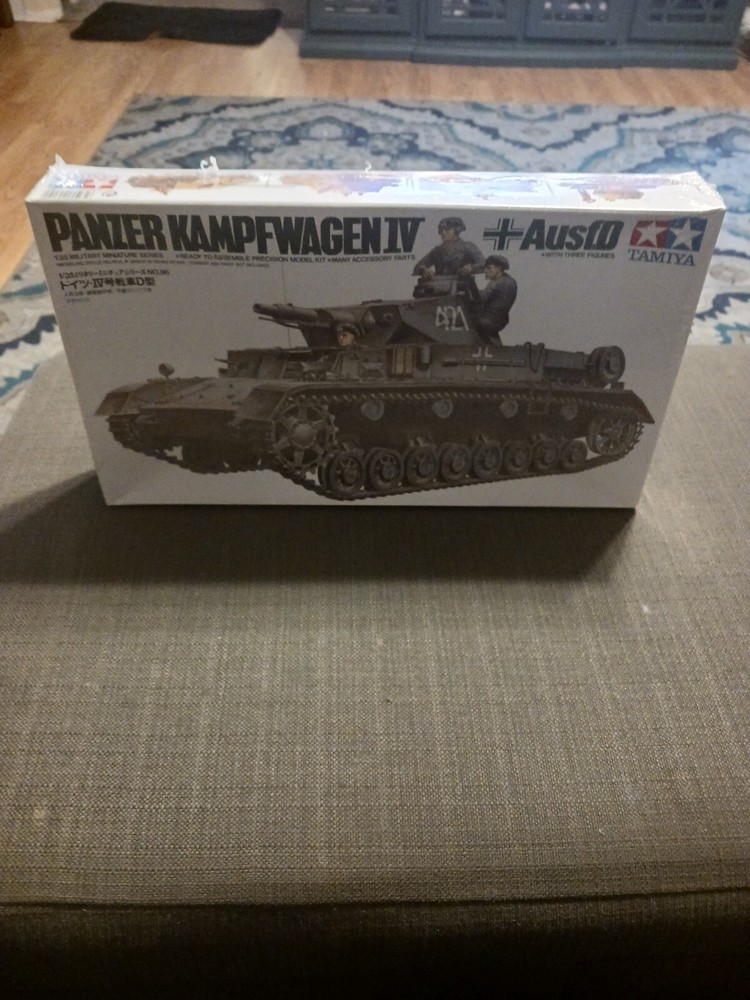 TAMIYA Military Model 1:35 German Panzerkampfwagen IV Ausf.D SW