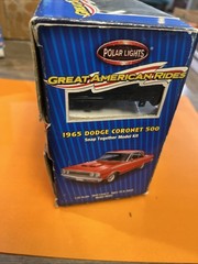 Polar Lights 1965 Dodge Coronet 500 1:25 Snap Kit Un-assembled repainted black