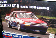 Tamiya Nissan Skyline GT-R V-spec II R34 1:24 Model Kit ~ NEW! lot