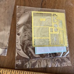 Meng SS-005 1:35th scale U.S. Cougar 6×6 MRAP Vehicle NIB