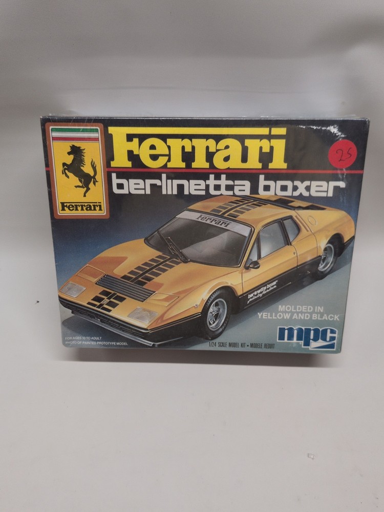 MPC 1979 FERRARI BERLINETTA BOXER Model Kit 1-0556 1:25 Scale Factor Sealed