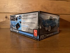 AMT 1957 CHEVROLET BEL AIR MODEL