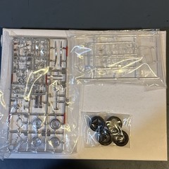 Revell 1:24 Jaguar XK-E (E-Type) Coupe *New Tooling* – MPN 85-4509 Sealed Parts