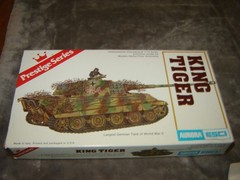 Aurora ESCI 6201 Model kit KING TIGER Box Opened 1/72 Kit Factory Sealed 1977
