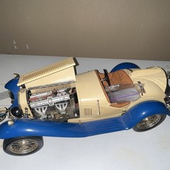 Pocher Alfa Romeo Spider Touring Gran Sport 1932 PreBuilt Model Car INCOMPLETE
