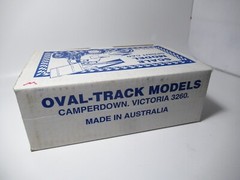 Oval Track Models 1/16 Dirt Sprint Car Molded in White Plastic w/ Metal Kit