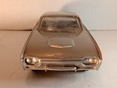 RARE 1963 Ford Thunderbird Dealer Promo 1:24 Plastic Car Bronze