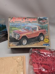 MPC Kit 1-0912 1/25 Auto Scape Commando Off Road 1984 Open Box (No Decals)