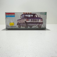 Monogram #2922 1:24 Scale Ford F-250 Pickup Truck Plastic Kit Sealed