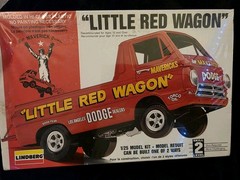 Lindberg Dodge Little Red Wagon Bill Maverick Golden Plastic Model Kit 1:25