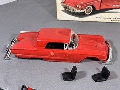 Vintage 1/24 Scale Monogram 1958 Ford Thunderbird Model Kit Dated 1974 T-bird