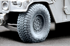 HMMWV MT/R 24-bolt Sagged wheel set (3d printed) 1/35 ScaleX WM 35001S