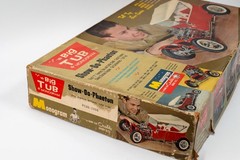 Vintage Monogram Big Tub Show-Go-Phaeton 1/8 Scale Ford T Hot Rod Model Kit Unbu