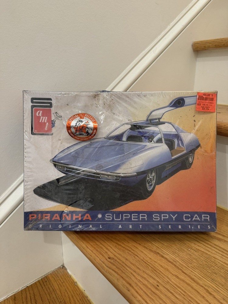 Sealed Piranha Super Spy Car by AMT Round2 in 1/25 scale from 2014