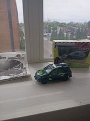 Revell Mercedes-Benz M-Class Snap Model Kit Lost World Jurassic Park