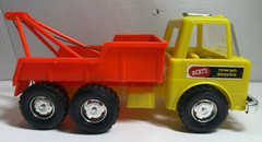 Vintage 1972 Lindberg Heavy Equipment Wrecker Tow Truck Kit w/ Original Box