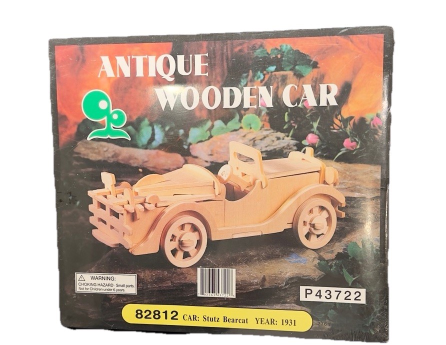 Antique Wooden Car Model Kit P43722 – 82812 Stutz Bearcat Year 1931 New