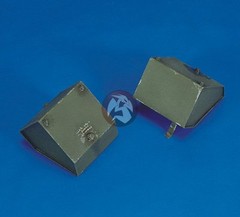 Royal Model 1/35 40-Liter Exterior Fuel Boxes for T-34 Model 1943 (2 pieces) 395