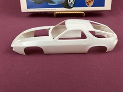 RARE Entex 1:24 1977 Porsche 928 #9576 NIB Sealed Parts Bags