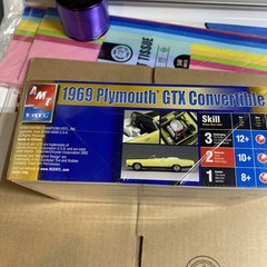 AMT 1969 Plymouth GTX Convertible Kit # 31231 Factory Sealed 1:25