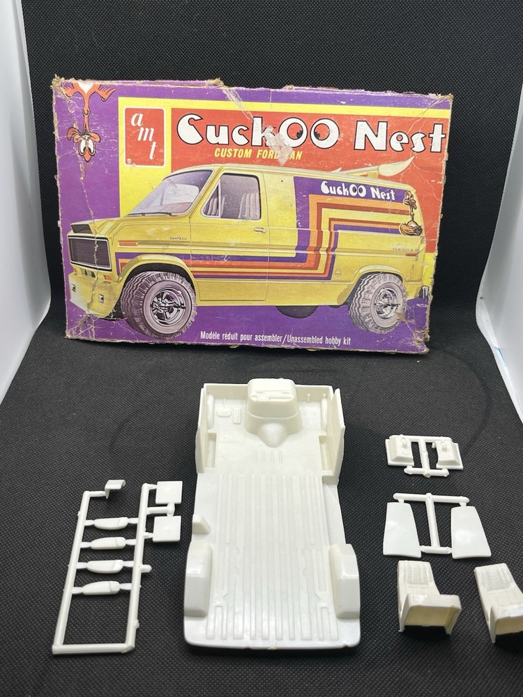 1/25 Scale AMT Cuckoo Nest Custom Ford Van Interior Parts Lot