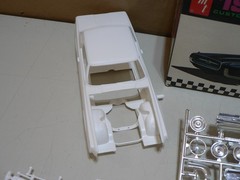 Vintage AMT 1967 Thunderbird H.T. 1/25 Model Kit 6227-170 New Open Box Parts