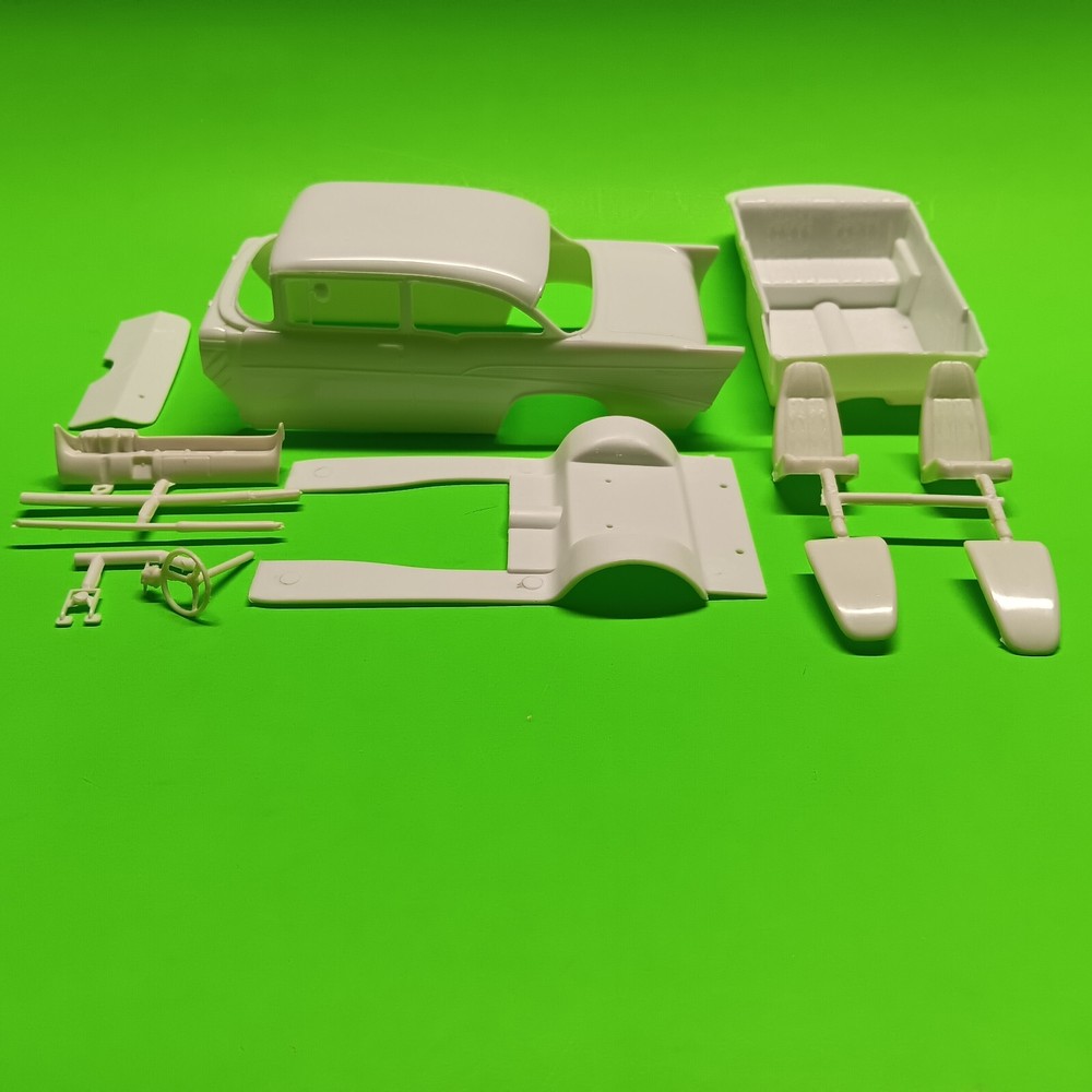 Spirit of 57 1957 Chevy Bel Air 1/25 MPC Gasser Body Interior Tub Bucket Seats