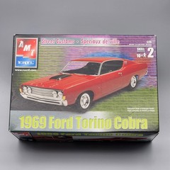 AMT/ERTL 31745 1969 Ford Torino Cobra Parts Kit Bash Clear Rear Glass