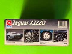 1993 JAGUAR XJ220 COUPE MODEL KIT 1/25 SCALE AMT ERTL NEW IN OPEN BOX COOL LOOK!
