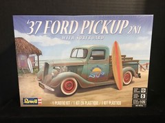 REVELL 85-4516 ‘37 FORD PICKUP W/ SURFBOARD MODEL KIT-NIB-1/25 SCALE