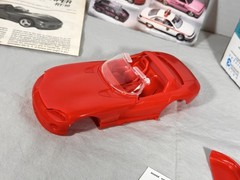 1/25 Scale Dodge Viper RT/10 Revell Model Kit Unbuilt RED dated 1992 #6260