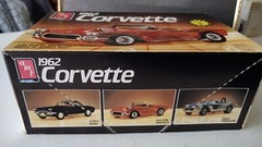 VINTAGE 1986 AMT/ERTL 1962 Corvette Model Kit